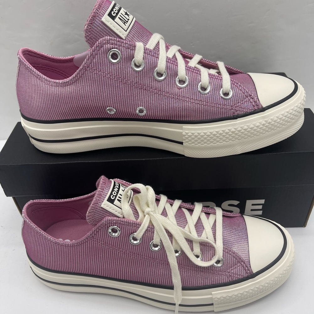 Converse WMNS Chuck Taylor All Star Lift Ox Platform Sparkle Low Top Sneakers - Picture 4 of 16